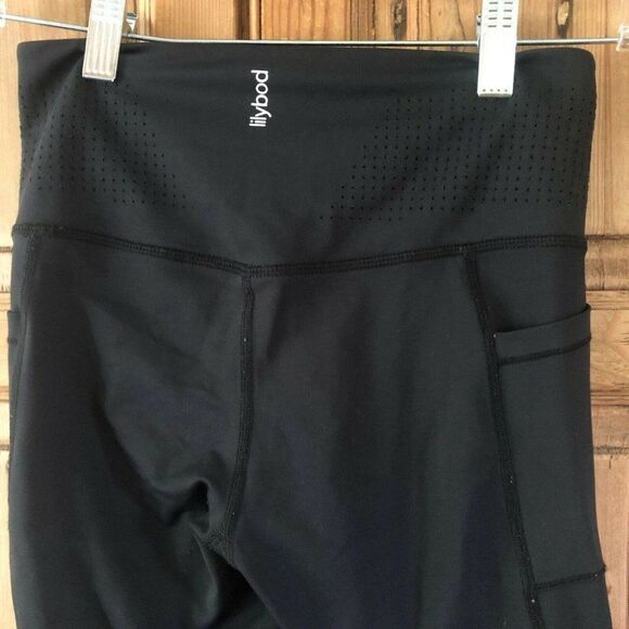 Lilybod Women's Size XS Black Biker Shorts Athletic Cropped Pockets Workout Gym - Picture 5 of 7